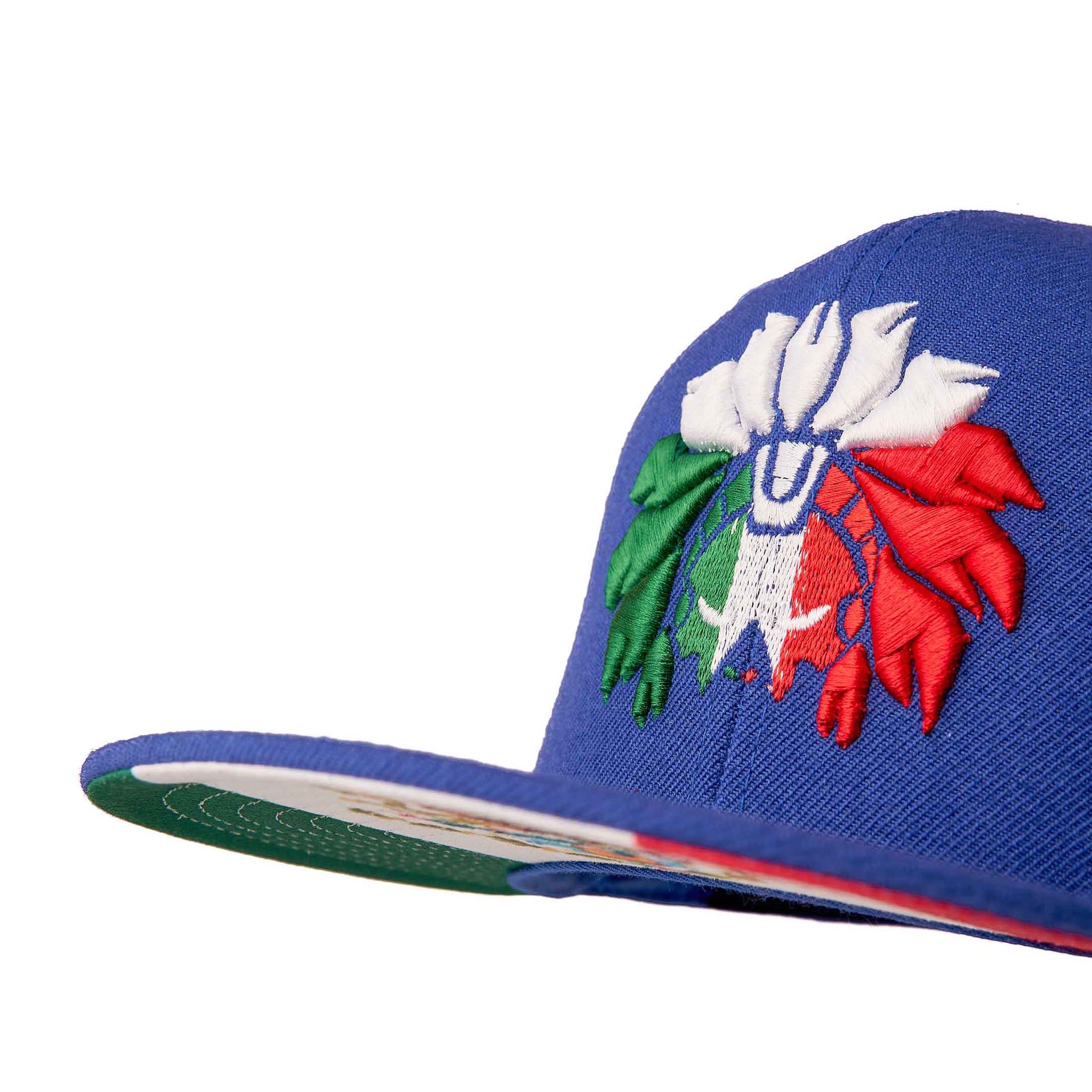 Gorra color Azul con Visera de Bandera Mexicana - Logo Patrio